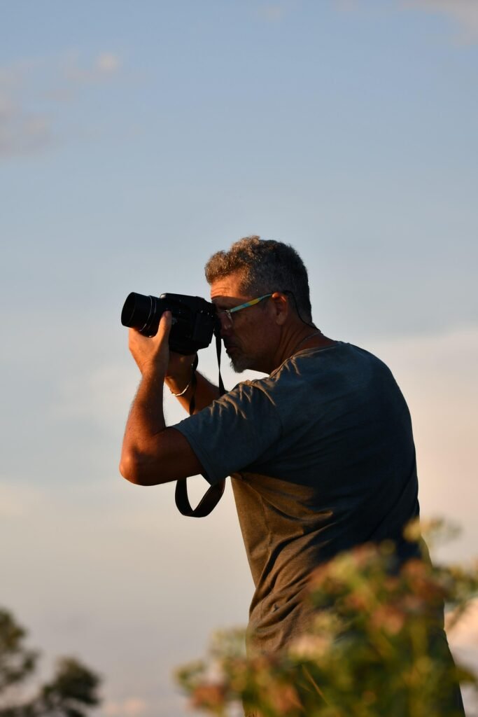 photographer 7171846 1920